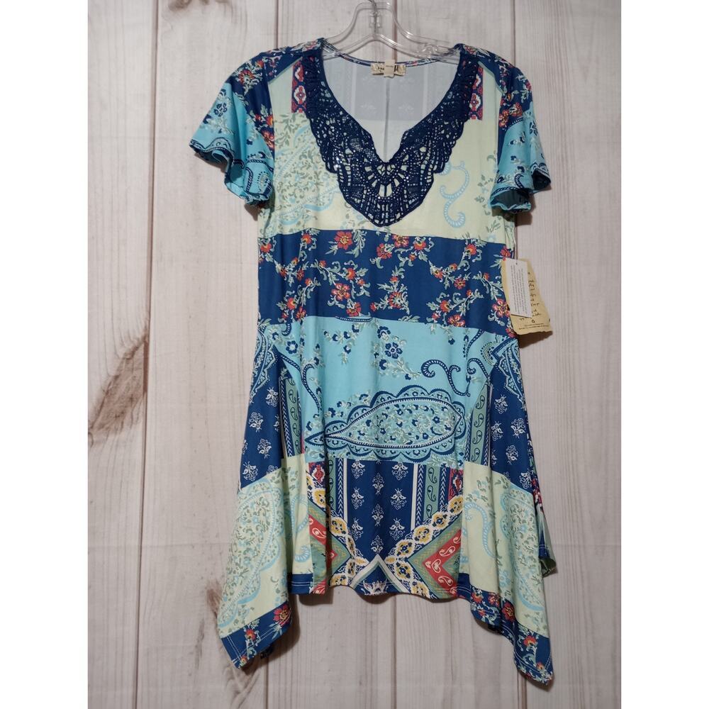 One World Womens XS Blue Patchwork Paisley Crochet Lace V-Neck Sharkbite Tunic